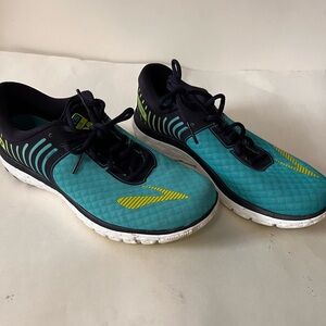 Women’s Brooks pureflow